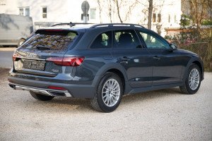 30,0% sparen! TZ Audi A4 Avant Allroad  - Interex M-64450 Bild 7