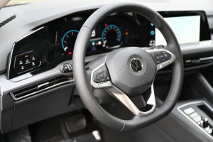 23,1% sparen! Neuwagen VW Golf 8 Variant Style - Interex K-105008 Bild 24